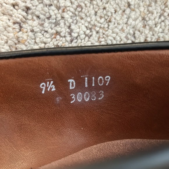 Allen Edmonds / Cahill Men's Black Leather Loafers with Buckle 9.5D Made in USA - Picture 9 of 13